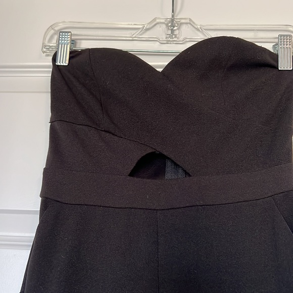 Strapless black jumpsuit - Picture 2 of 3